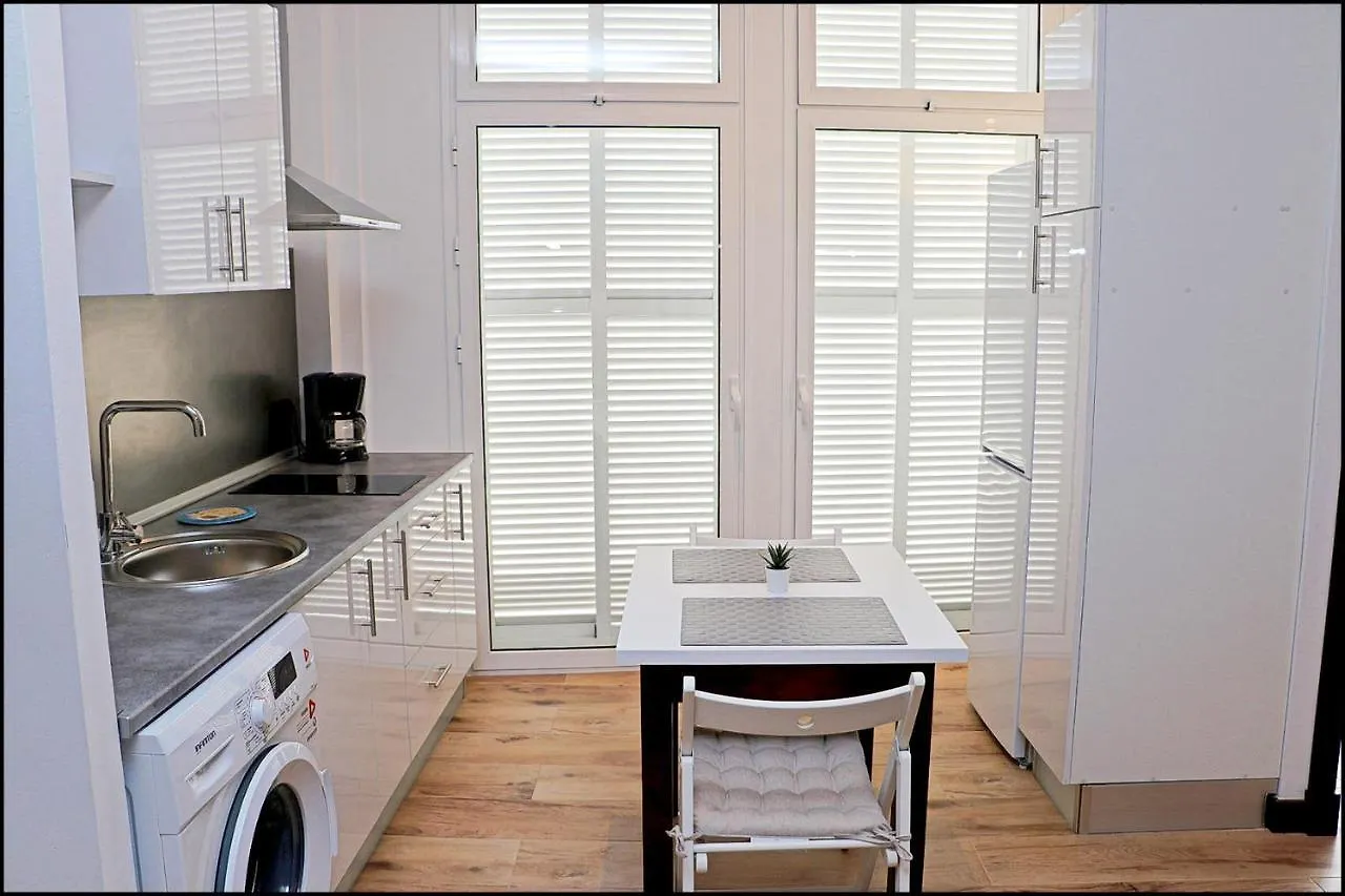 Apartamento central planta baja Conil De La Frontera 0*,